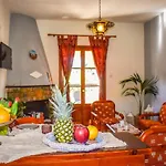 شقة Koukias Village ترولو