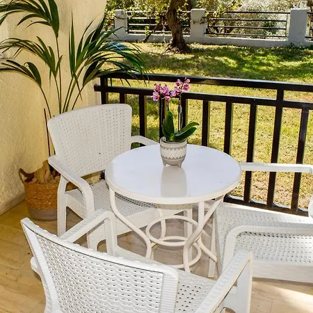 Koukias Village Apartment Troulos