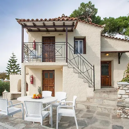 Koukias Village * Τρούλος