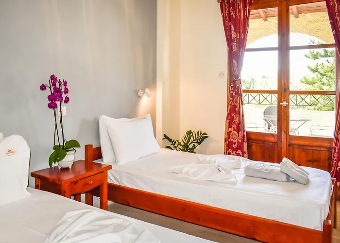 Koukias Village Τρούλος